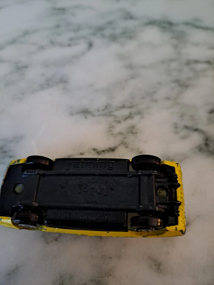 Lamborghini Marzal 1967 vintage modelo diecast hecho en Hong Kong Foto 3 de 4