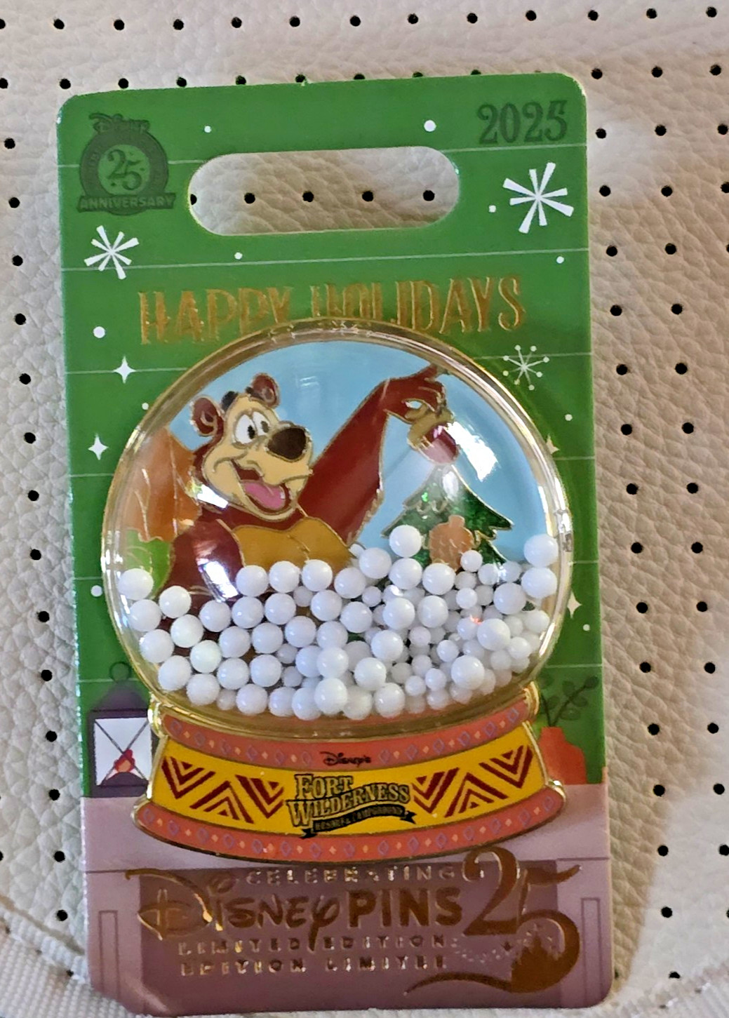 WDW 2025 Happy Holidays Fort Wilderness Humphrey Snowglobe Pin NOC SOLD OUT LE