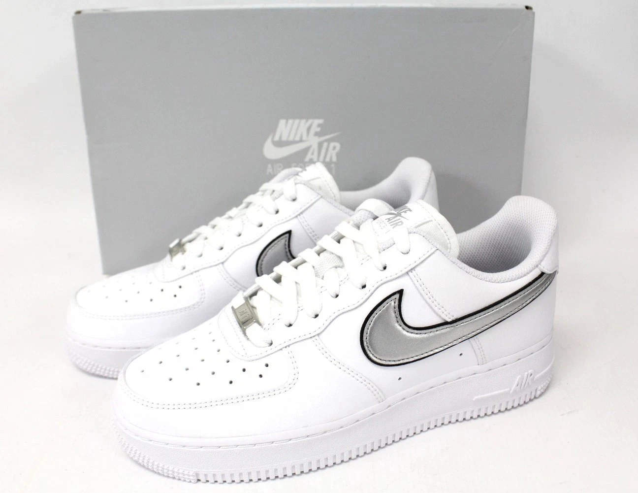 NIKE AIR FORCE 1 White & Silver '07 Ess Unisex Trainers Colour Classic BNIB