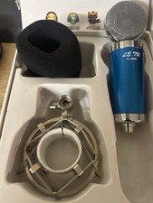 2 Broadcasting And Recording Microphones