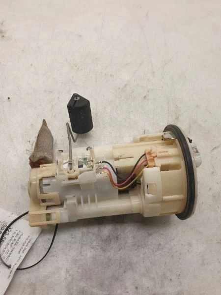 04-06 CONJUNTO BOMBA COMBUSTIBLE LEXUS ES330 3.3L 6CYL Foto 4 de 4