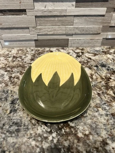 Vintage Shawnee Pottery Corn King Corn on Cob Oval 7 1/4"  Plate #93