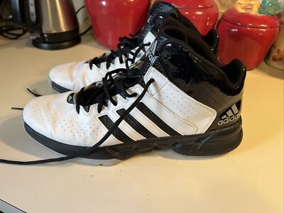 Adidas Men's Cross 'Em 3 Basketball Shoe White/Black  sz 13 C76818