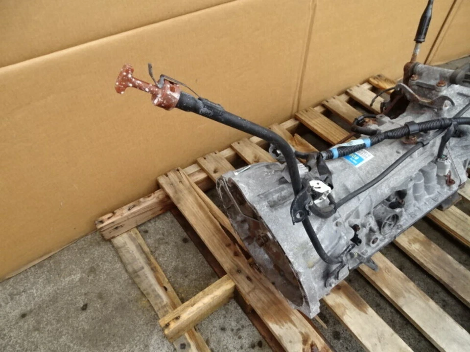 2000 Lexus LX470 transmission, automatic 35010-60850 - Image 4 of 4