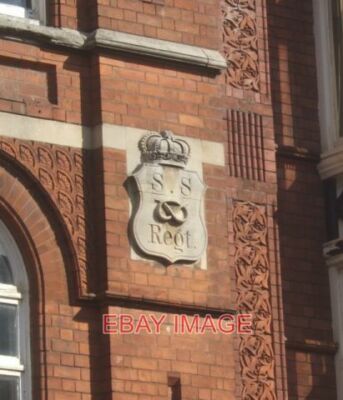 FOTO EMBLEM DES SOUTH STAFFORDSHIRE REGIMENTS DETAIL DER EMBLEME AUF DEM D