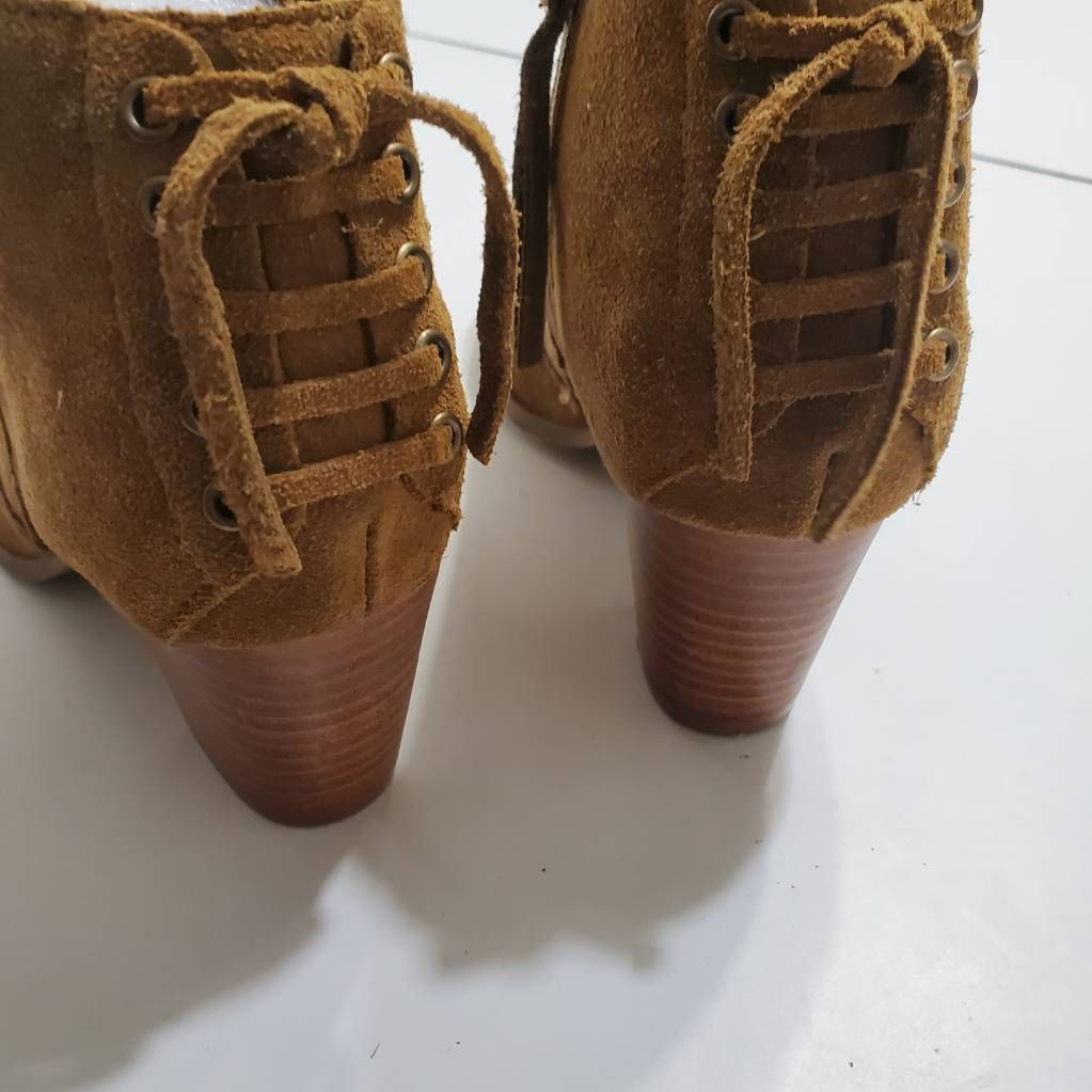 Minnetonka Womens Melanie Ankle Boots 