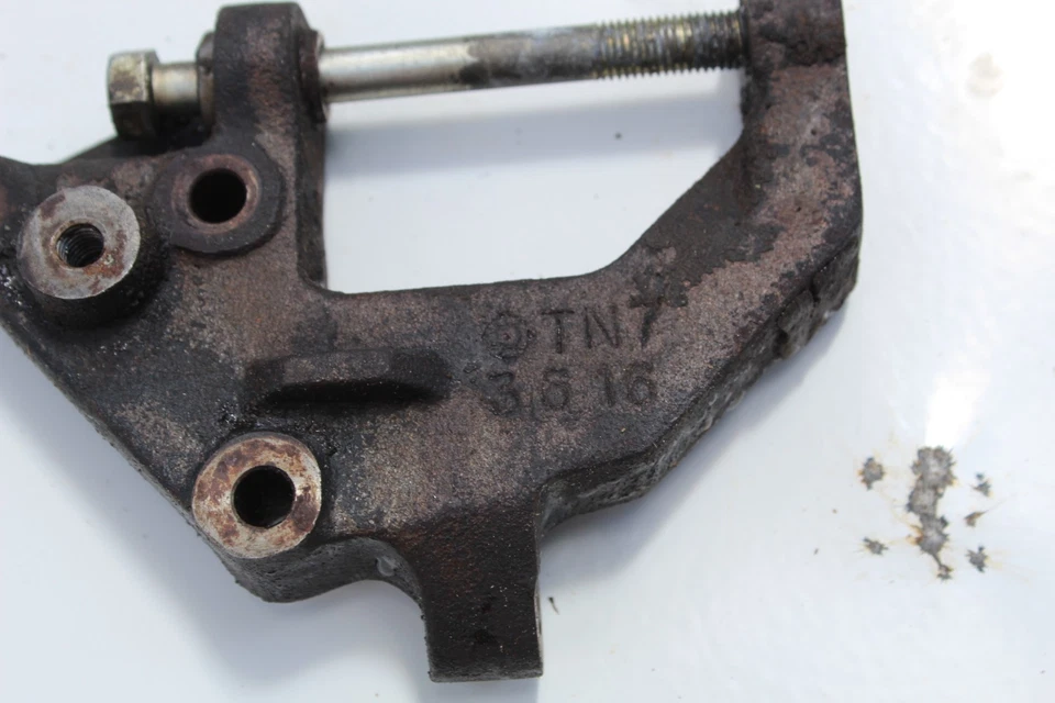 1984-1986 Nissan 300ZX Z31 2+0 Power Steering Pump Tensioner Bracket  - Image 3 of 4