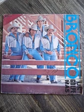 BRONCO - UN GOLPE MAS LP AUTOGRAFIADO POR LUPE, RAMIRO, JAVIER, Y CHOCHE - LEER!