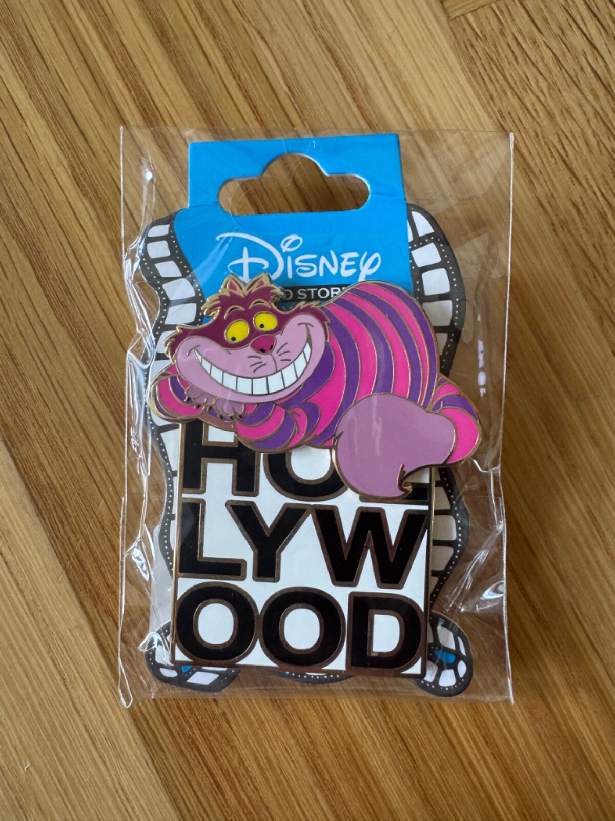 Disney Studio Store Hollywood DSSH Cheshire Cat Block Alice in Wonderland Pin