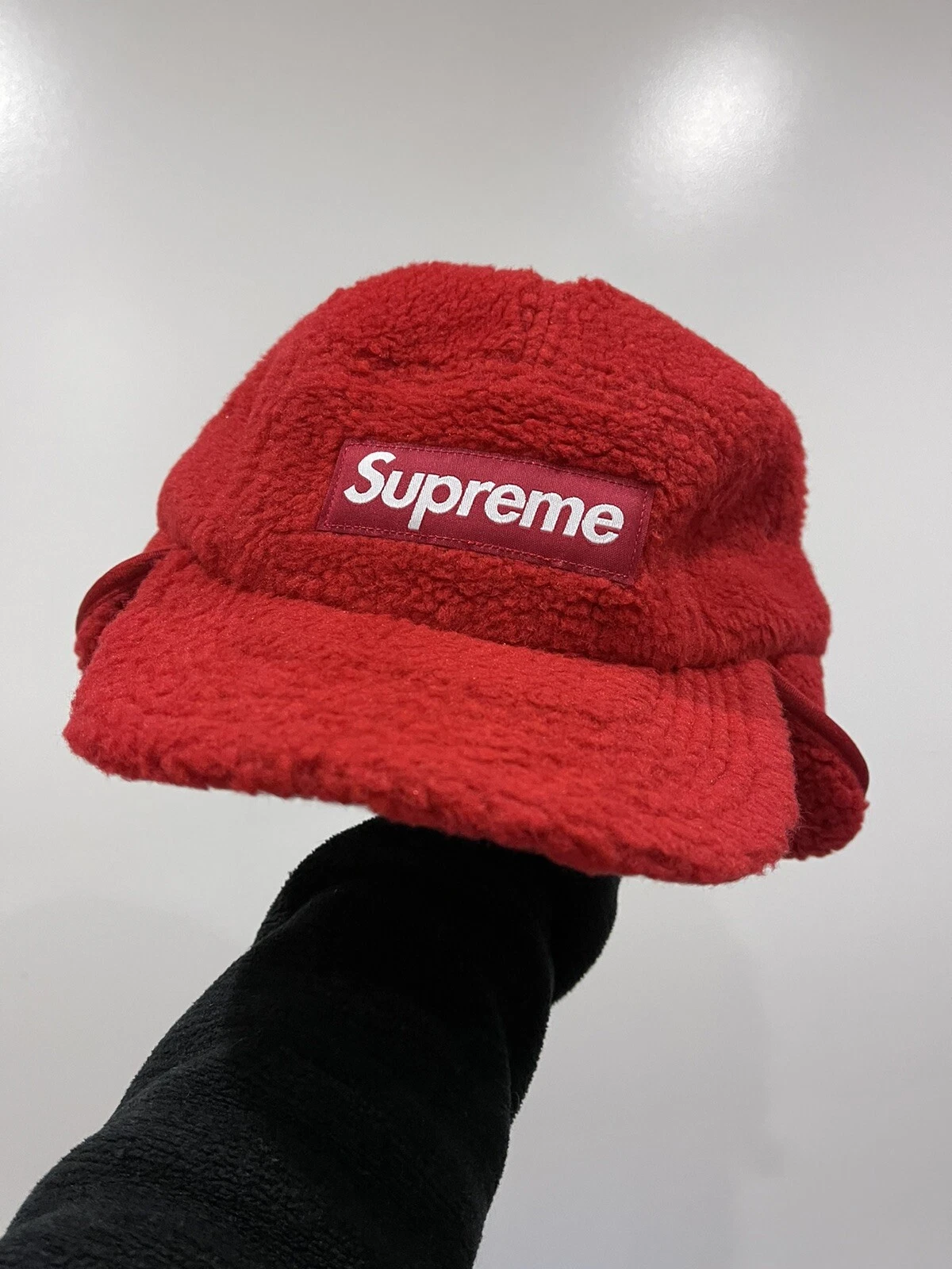 Neuf avec étiquettes Supreme Deep Pile Earflap Camp Cap Rouge   EN MAIN   Taille MOYENNE/GRANDE