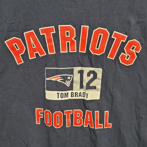 New England Patriots Tom Brady Tee Shirt # 12 Blue XL 100% Cotton - Picture 2 of 12