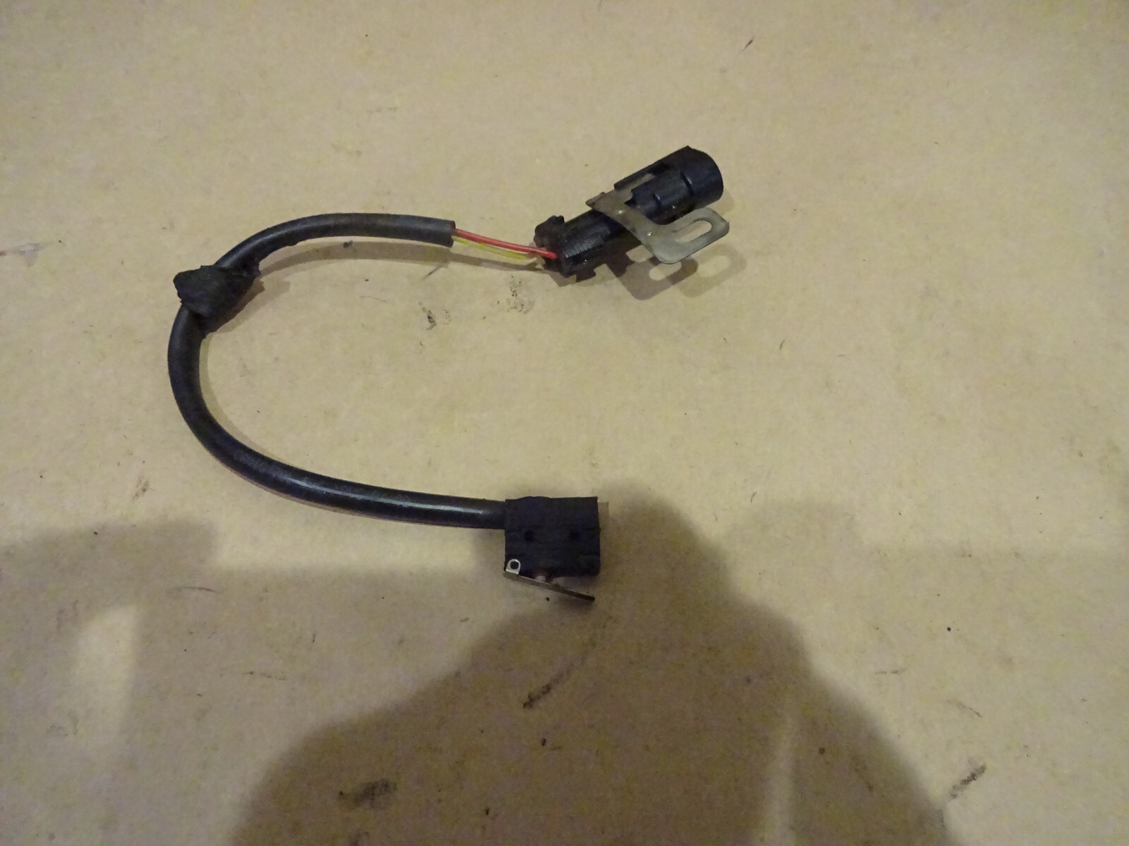 Ferrari 360,430,456,550,575 - Door interior Handle Micro Switch - P/N 171120