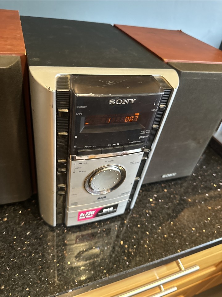 Sony CMTGS30DAB Stereo System CD DAB Radio Mini HiFi Player Working