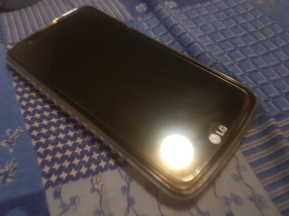 Smartphone Lg K10 K420N LTE Praticamente Nuovo - Immagine 3 di 4