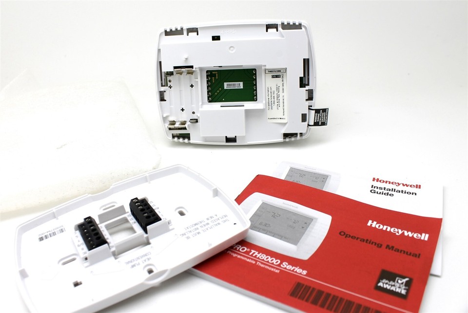 Honeywell VisionPRO 8000 TH8320U1008 – Termostato Touchscreen 7 Giorni – Usato