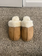 Tan Women s Size 7 Slippers