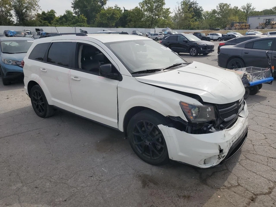 Used Front Left Door Interior Trim Panel fits: 2017 Dodge Journey  Grade A Foto 3 de 4