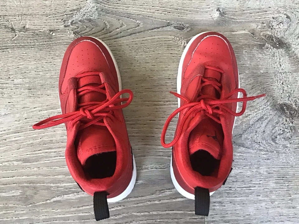 Nike Air Jordan Boys Size 1.5Y Fadeaway AO1330-600 Red Basketball Shoes Sneakers - Image 4 of 4