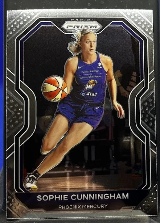 Sophie Cunningham trading card
