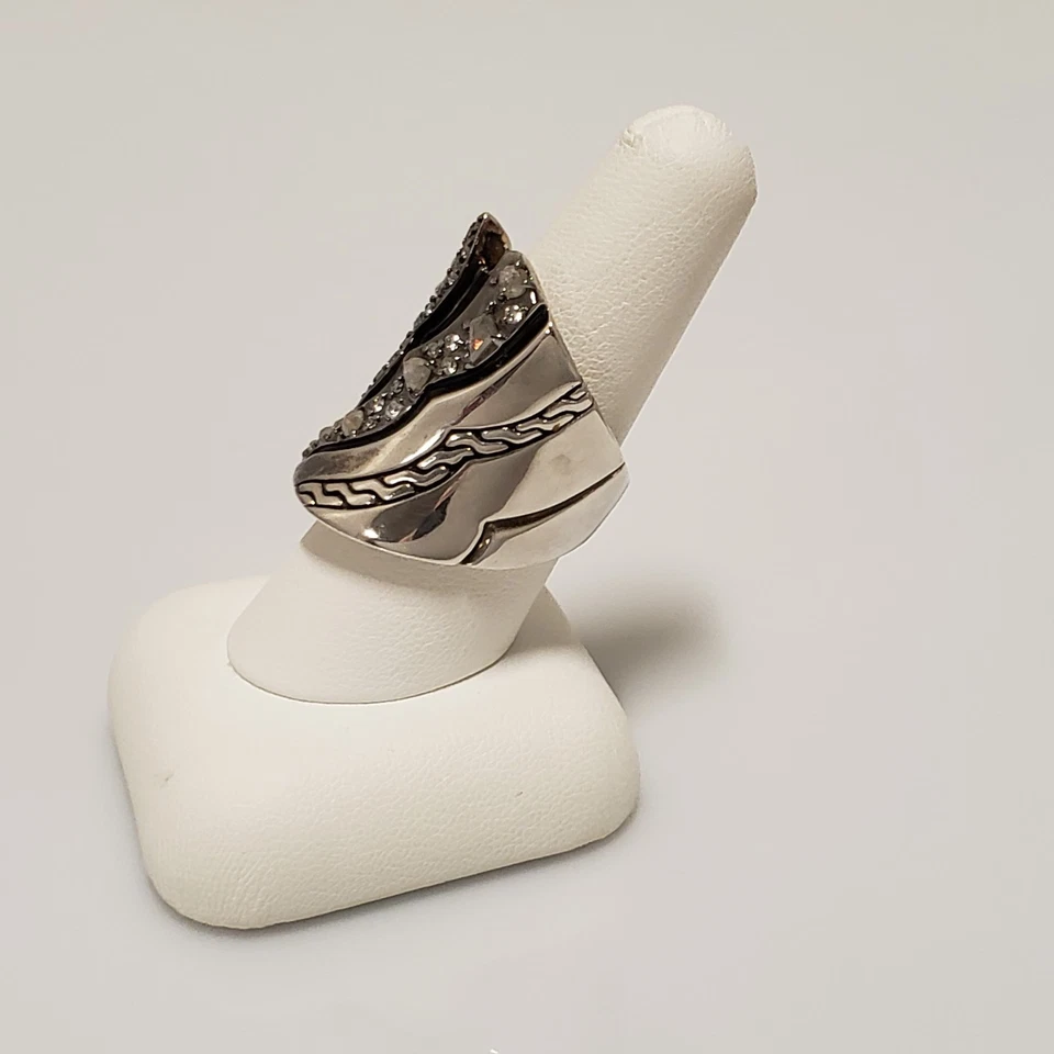 Anillo grande John Hardy de plata esterlina con diamantes Lahar Saddle talla 8 Foto 3 de 4
