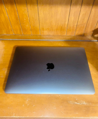 MacBook Air 13'' Laptop - Apple M1 chip - 8GB Memory - 256GB SSD - Space Gray