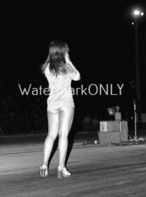 "Chi-Town Hustler"s "Back Up Girl Barbara" '70s NITRO Funny Car Racing