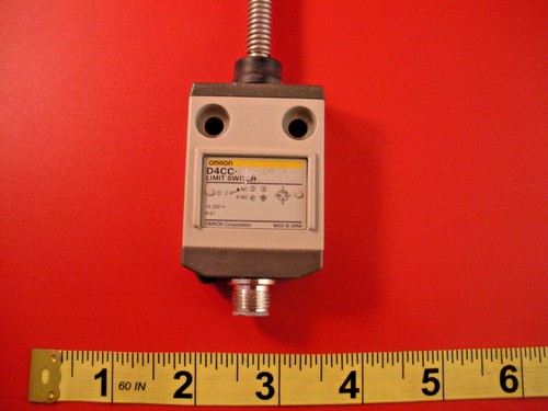 Antena bigote interruptor límite Omron D4CC-9144-51 1a 30 V 4 pines D4CC 9144 51 Nnb - Imagen 2 de 3