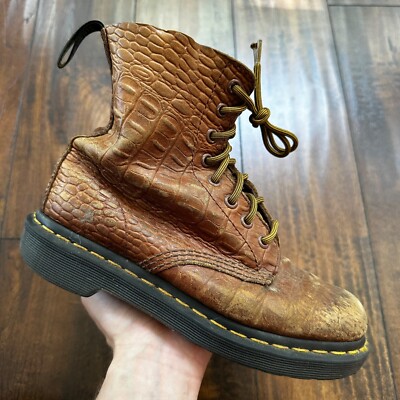 Martens Pascal Croc Brown Leather Lace-up Boots Women’s Size HEAVY  USED