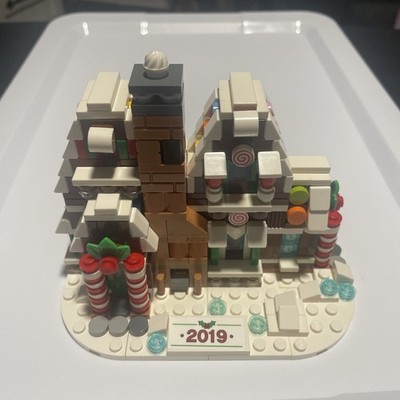 LEGO Creator Expert: Microscale Gingerbread House (40337) Limited Edition 2019