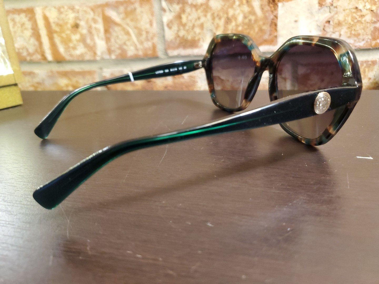 Longchamp Oversize Gradient Tortoiseshell Green, … - image 2