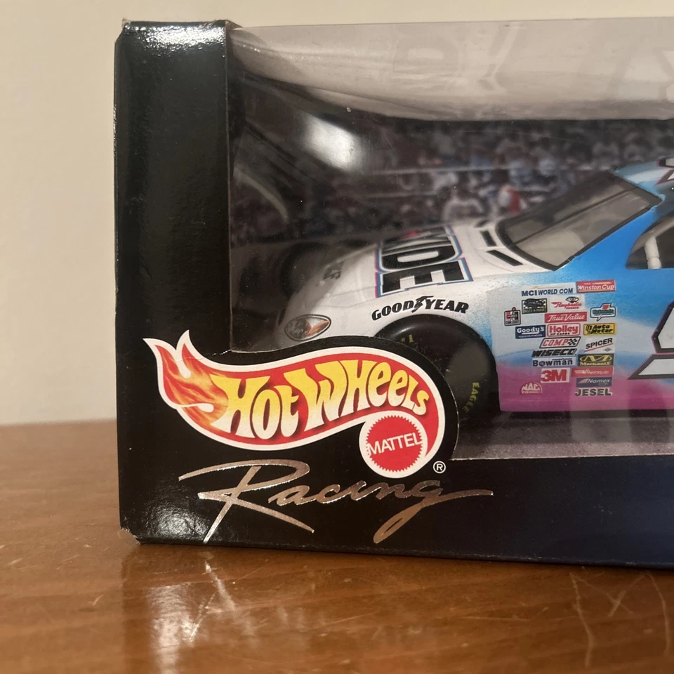 NASCAR Hot Wheels Racing Die Cast Exide 99 Foto 2 de 4