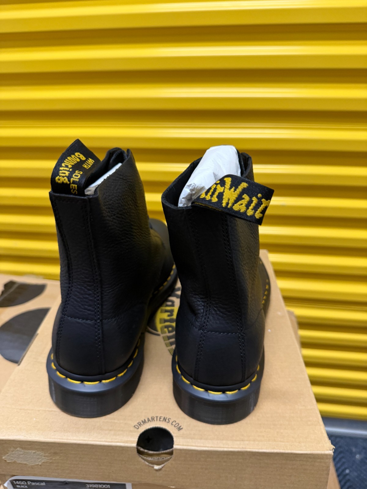 Dr. Martens Women's 1460 Gomez Studded BEX Black Moldova WP Leather US 5 RARE image 2