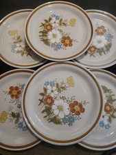 Highland Blue Dinner Plate Vintage  Highland Florals Collection Stoneware 10¾" D