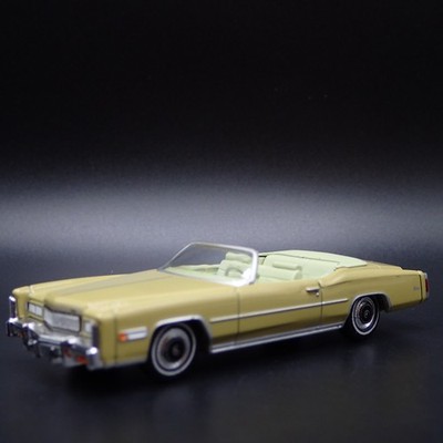 1975 75 CADDY CADILLAC ELDORADO CONVERTIBLE 1:64 SCALE DIORAMA