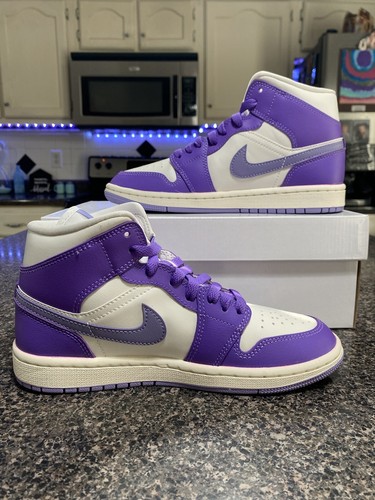 Size 6 - Nike air Jordan 1 Mid Action Grape W - Picture 2 of 6