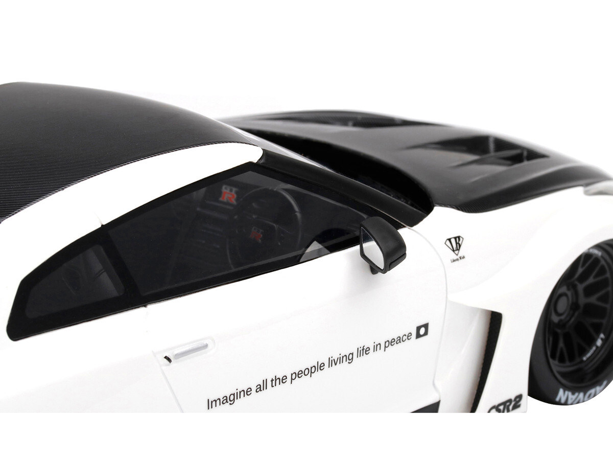 Top Speed Nissan 35GT-RR Ver. 2 LB-Silhouette Works GT RHD White 1