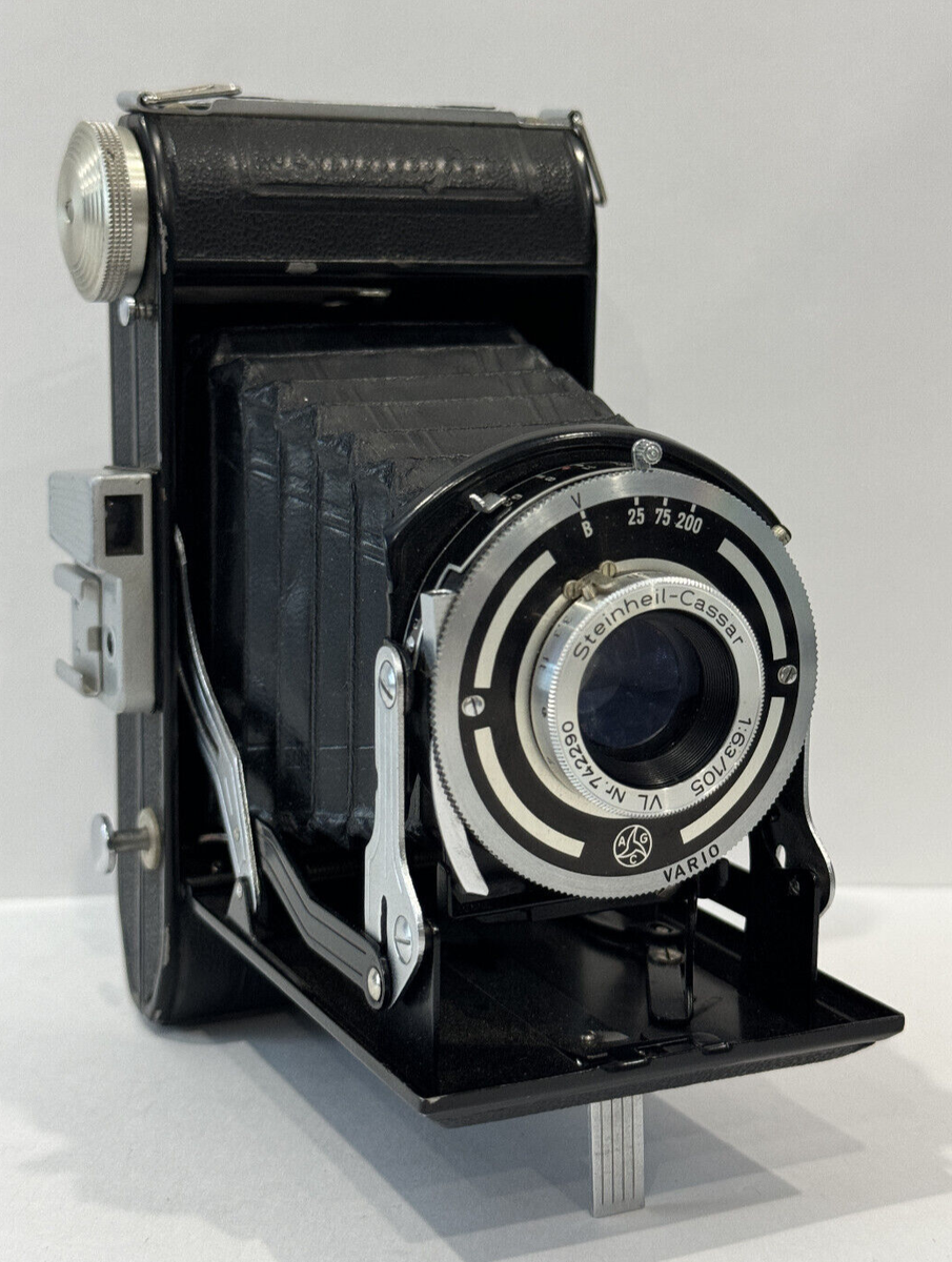 VINTAGE BALDA BALDAFIX FOLDING 120 CAMERA W/ 105MM F/6.3 STEINHEIL
