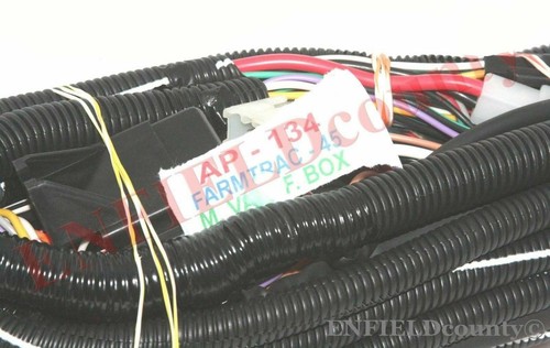 Complete Wiring Harness Loom Assembly With Fuse Box Farmtrac 45 Tractor ECs - Picture 2 of 3