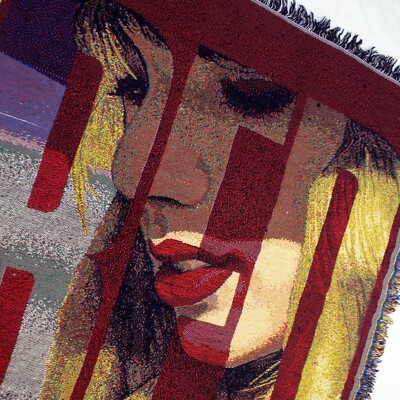 【新品】Taylor Swift Red Live Photo Blanket Taylor Swift Red Version Live Photo Blanket We Are Never