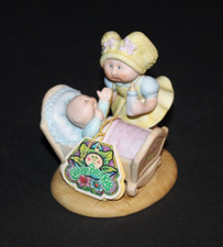 VTG Cabbage Patch Kids Porcelain Figurine Baby Cradle Signed Xavier Roberts 1984
