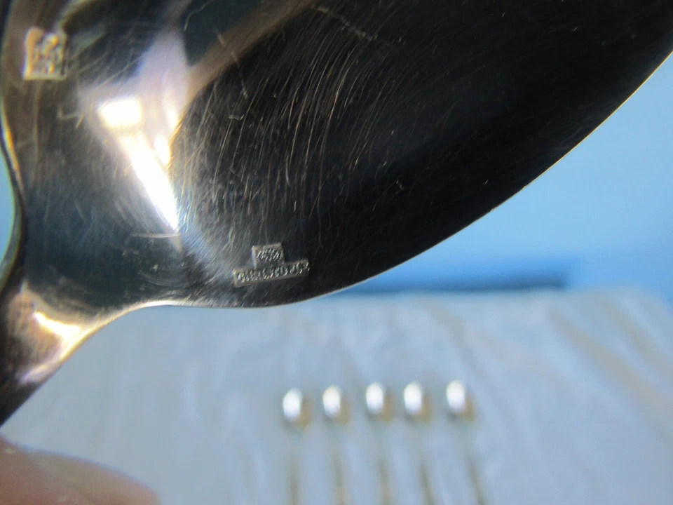 6 Cucchiai da Tavolo Metallo Argentato Christofle Modello Grandbourg Louis XV - Immagine 3 di 4