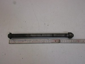 Steckachse hinten H1. Honda XL 250 R MD11 Hinterrad 17 mm Achse Bolzen Schraube