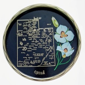 VTG Utah Souvenir Map Black Round Tin Metal Tray Segolily Gold Trim 11"