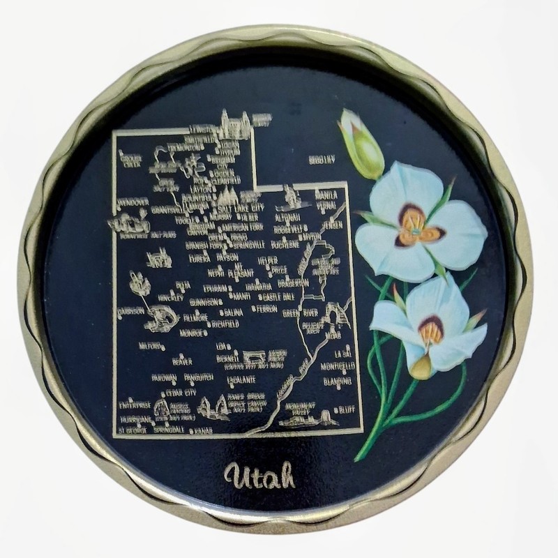 VTG Utah Souvenir Map Black Round Tin Metal Tray Segolily Gold Trim 11"