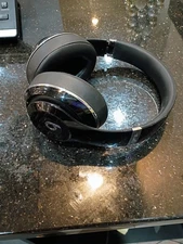 Beats by Dr. Dre Studio 2 Black Gloss Wireless Over Ear