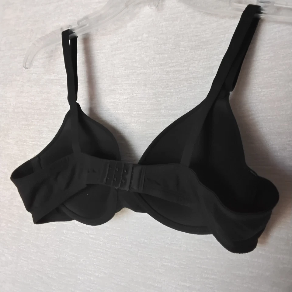 Fruit Of The Loom Woman Bra 38A Black Underwire T Shirt NWOT - Image 3 of 4