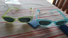 lot of 2 pairs of polaroid sunglasses x kids
