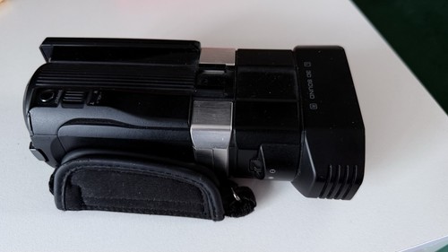 JVC Everio GS-TD1 Full HD 3D Camcorder Dual Lens Video Camera - Picture 7 of 8