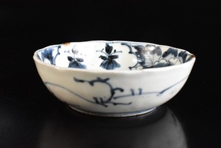 S7045: Japanese Old Imari ware Blue&White Flower painting PLATE/dish Krawanka