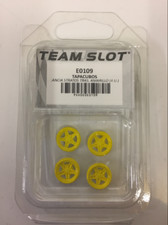 Team Slot E0109 Lancia Stratos Rear Wheel Inserts Yellow Painted x 4
